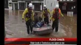 July 2007Gloucestershire floods BBC Pt 2 [upl. by Doner]